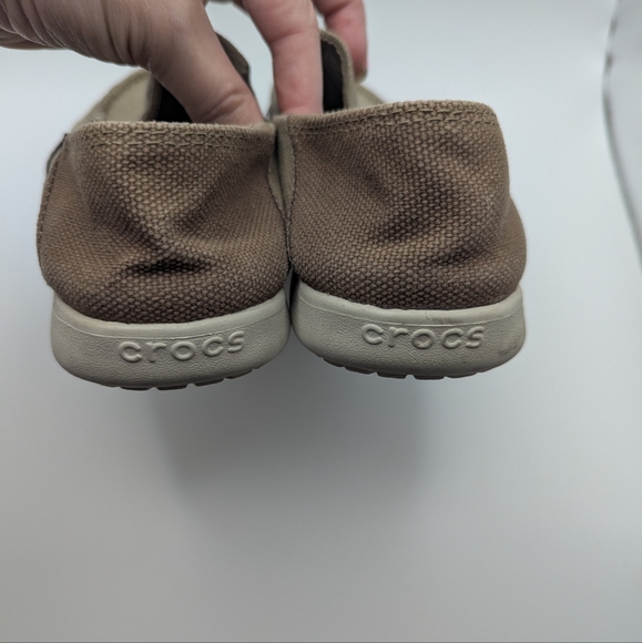 Crocs Brown Unisex Slip On Canvas Loafers Kids Size J 4 Two Tone Casual Shoes - Picture 6 of 8